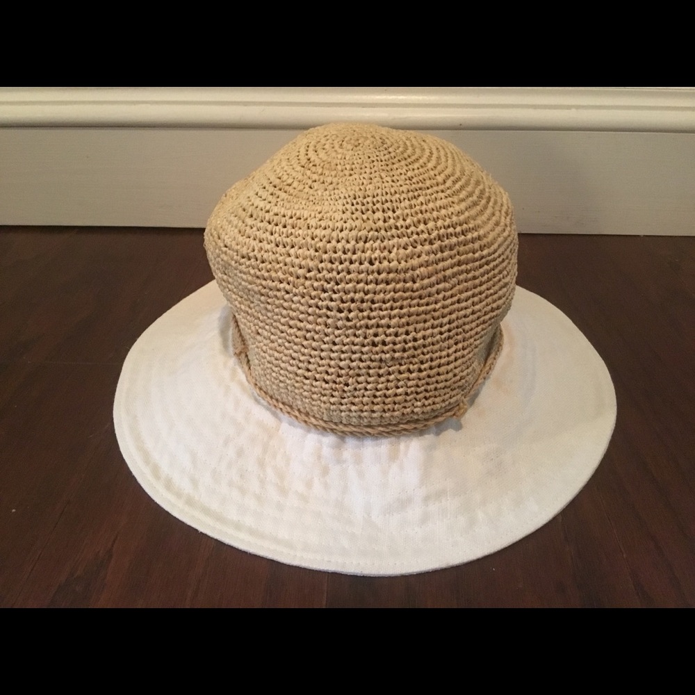 Helen Kaminski Tan and White Sun Hat